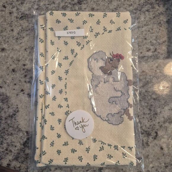 Cross Stitch, Vintage 1980 Lamb w ""prevent a hassle-smile first"" 15" x 15" - Picture 5 of 6